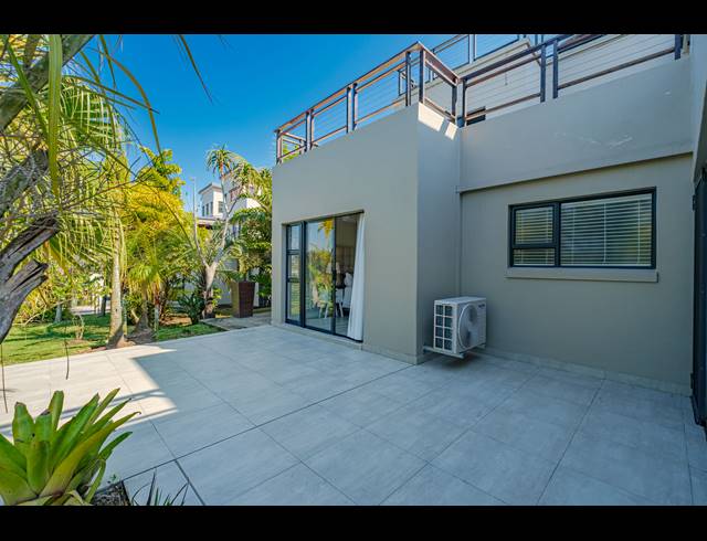 3 BEDROOM APARTMENT FOR SALE IN PALM LAKES ESTATE